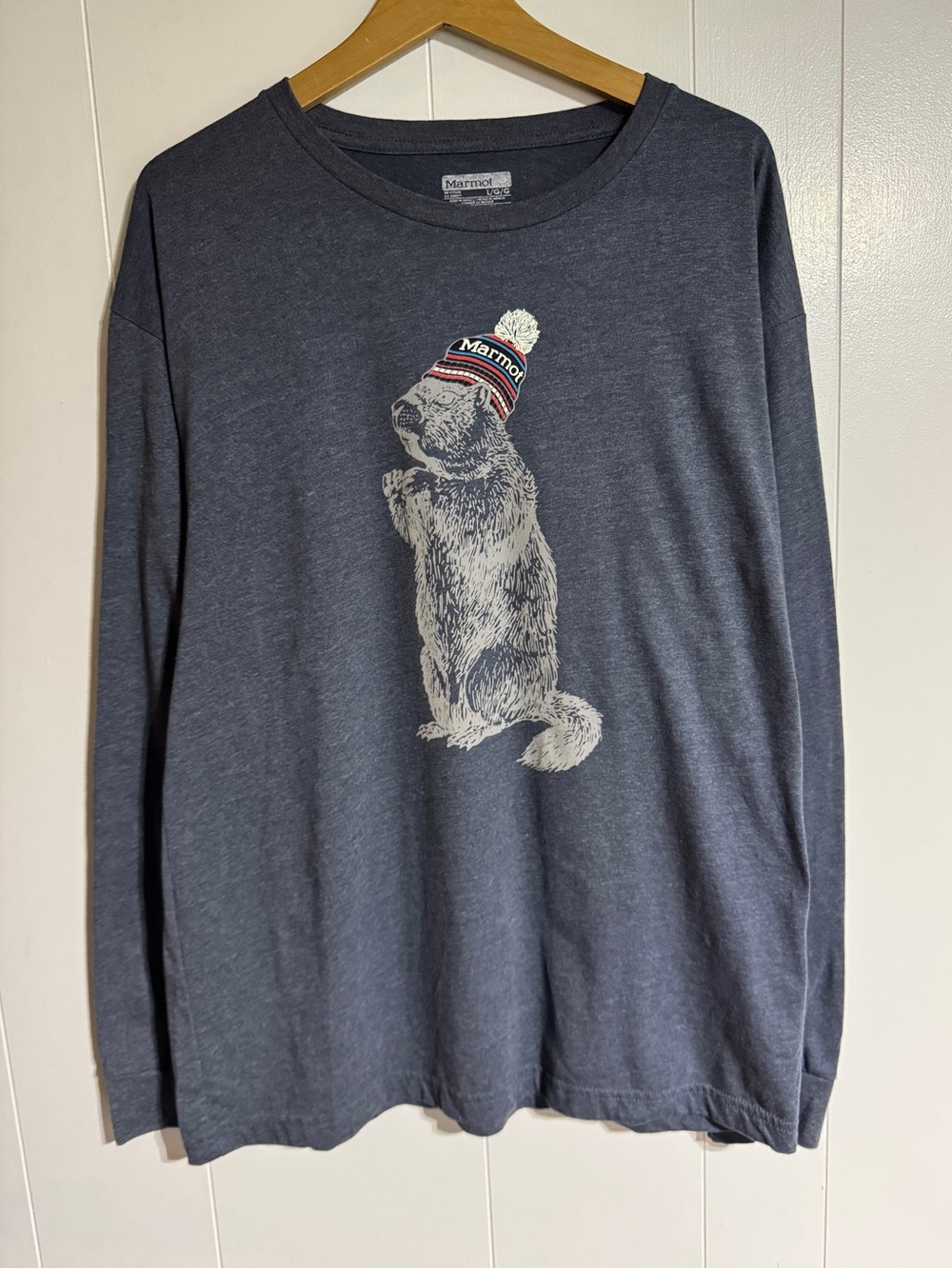 Marmot Navy Long Sleeve Tee Squirrel Wearing Beanie Graphic T-shirt